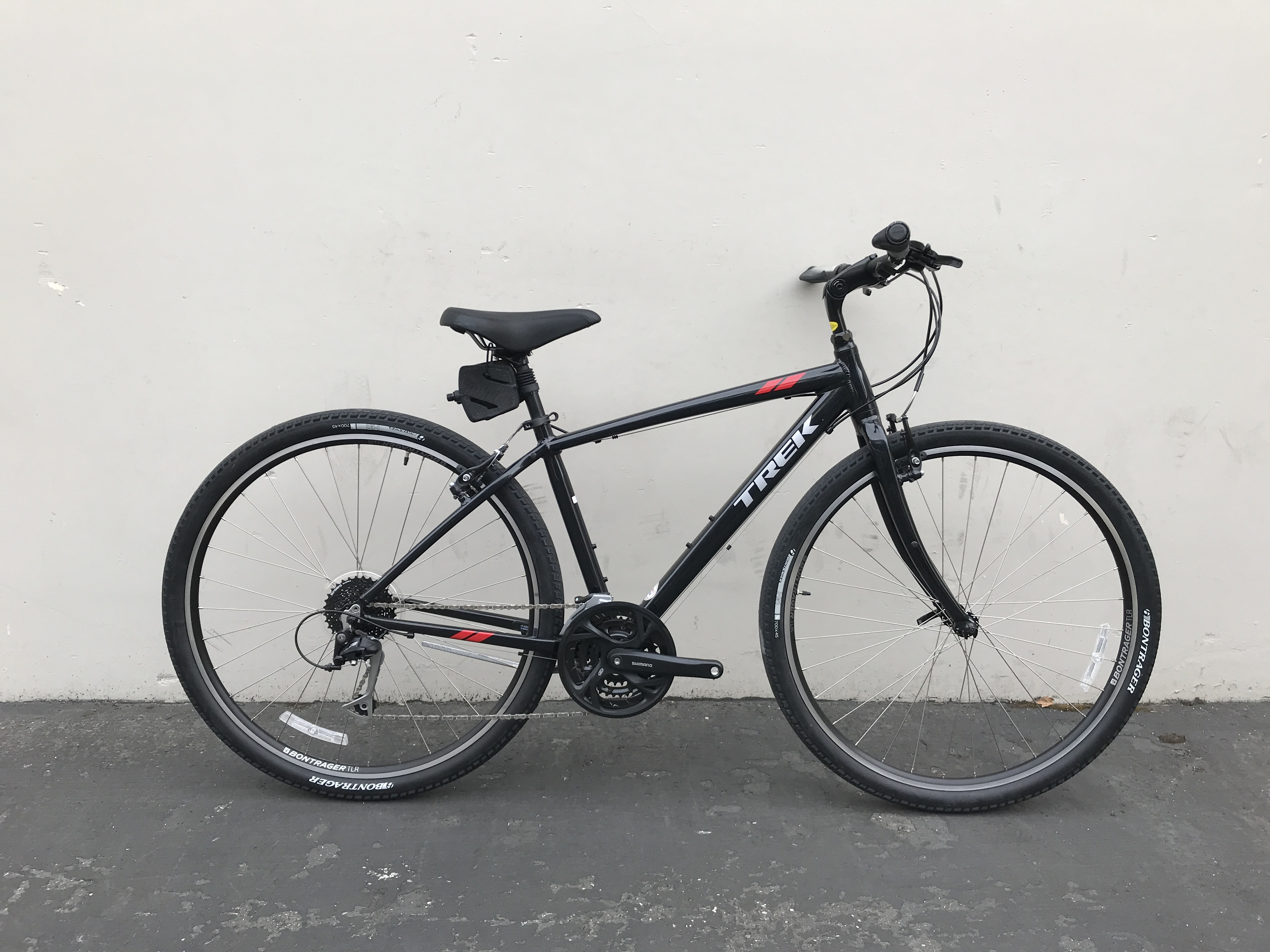 2019 Trek Verve 3 - BicycleBlueBook.com