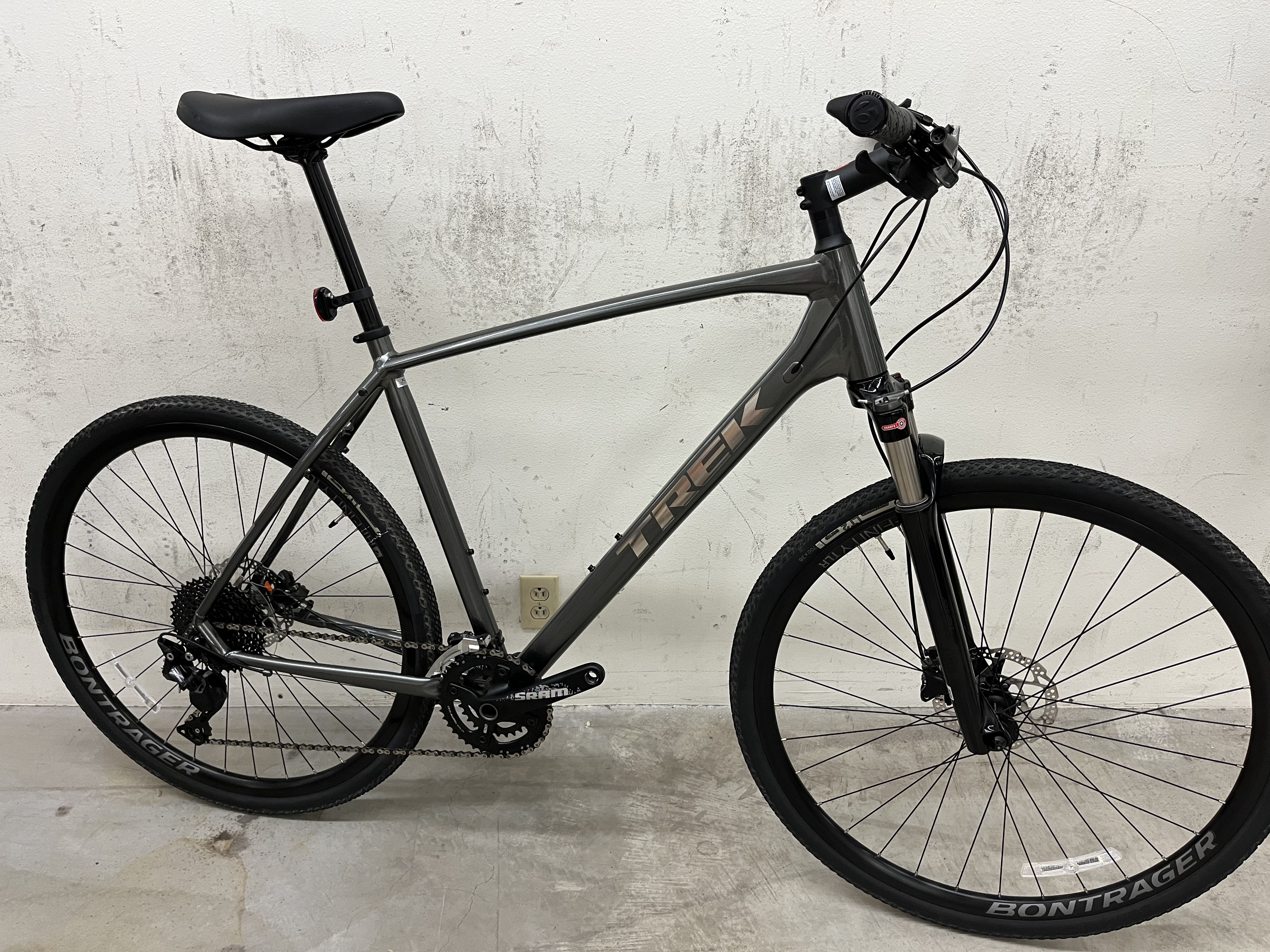 2020 Trek Dual Sport 4 