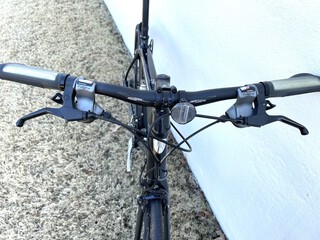 2016 Trek 7.7 FX - BicycleBlueBook.com