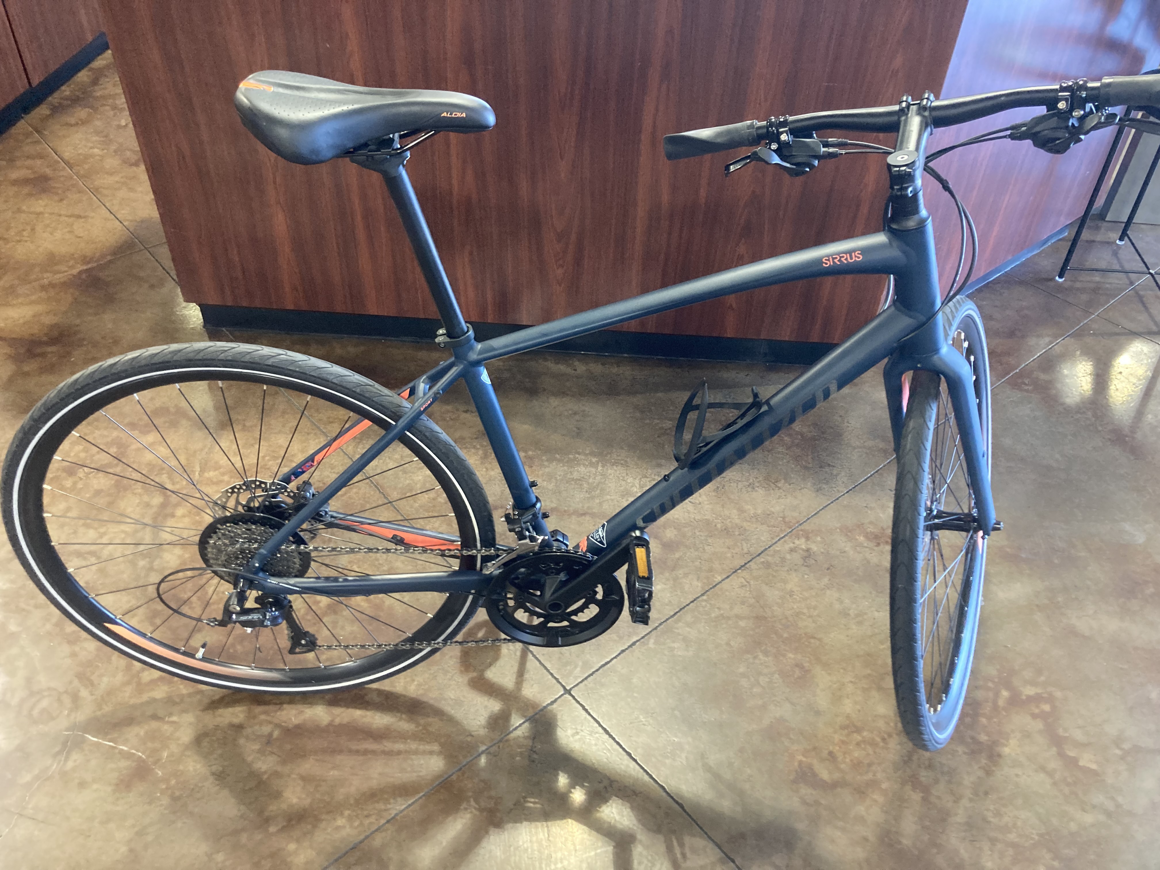 2018 Specialized Sirrus 2.0 