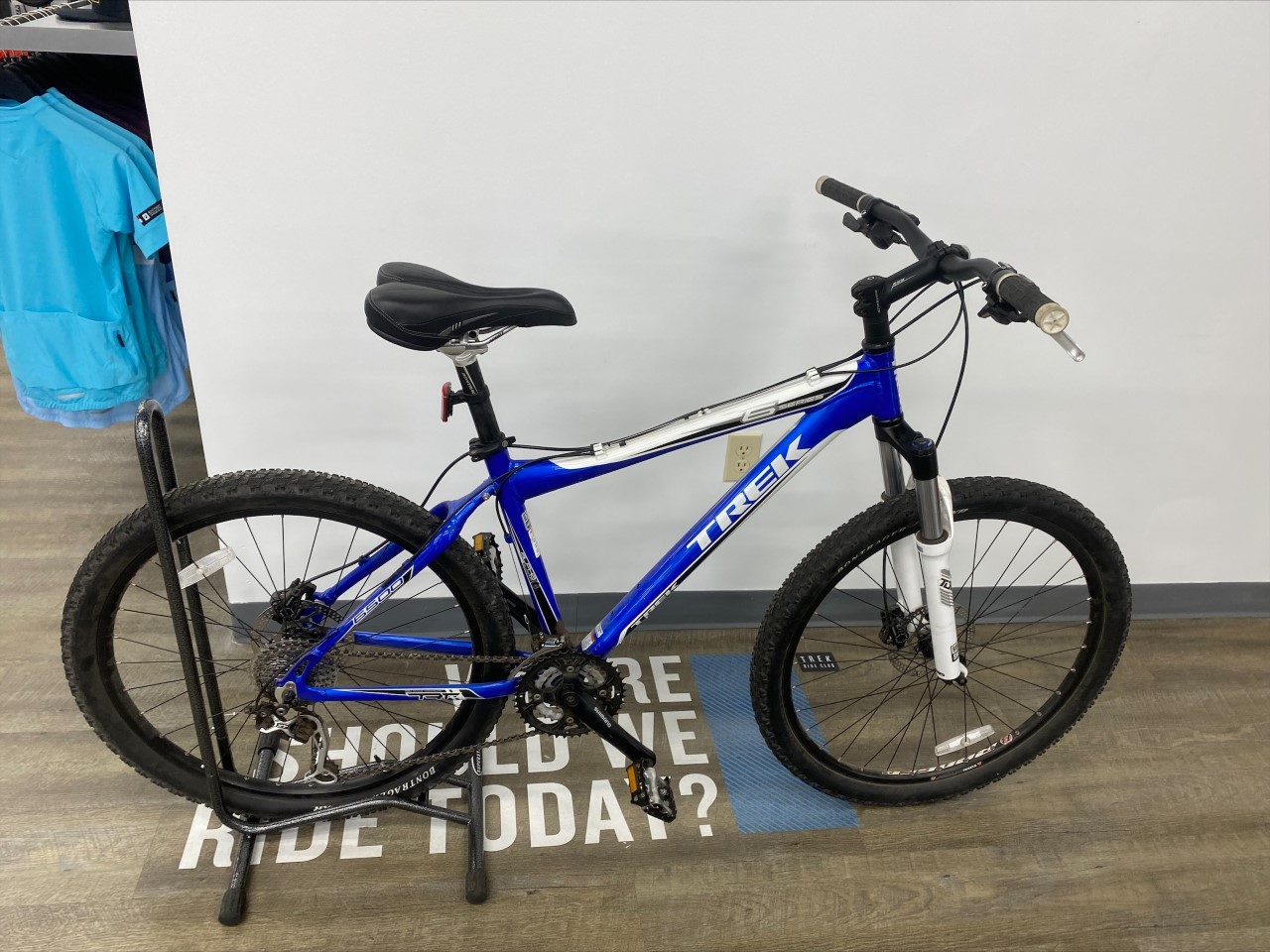 2011 Trek 6500 - BicycleBlueBook.com