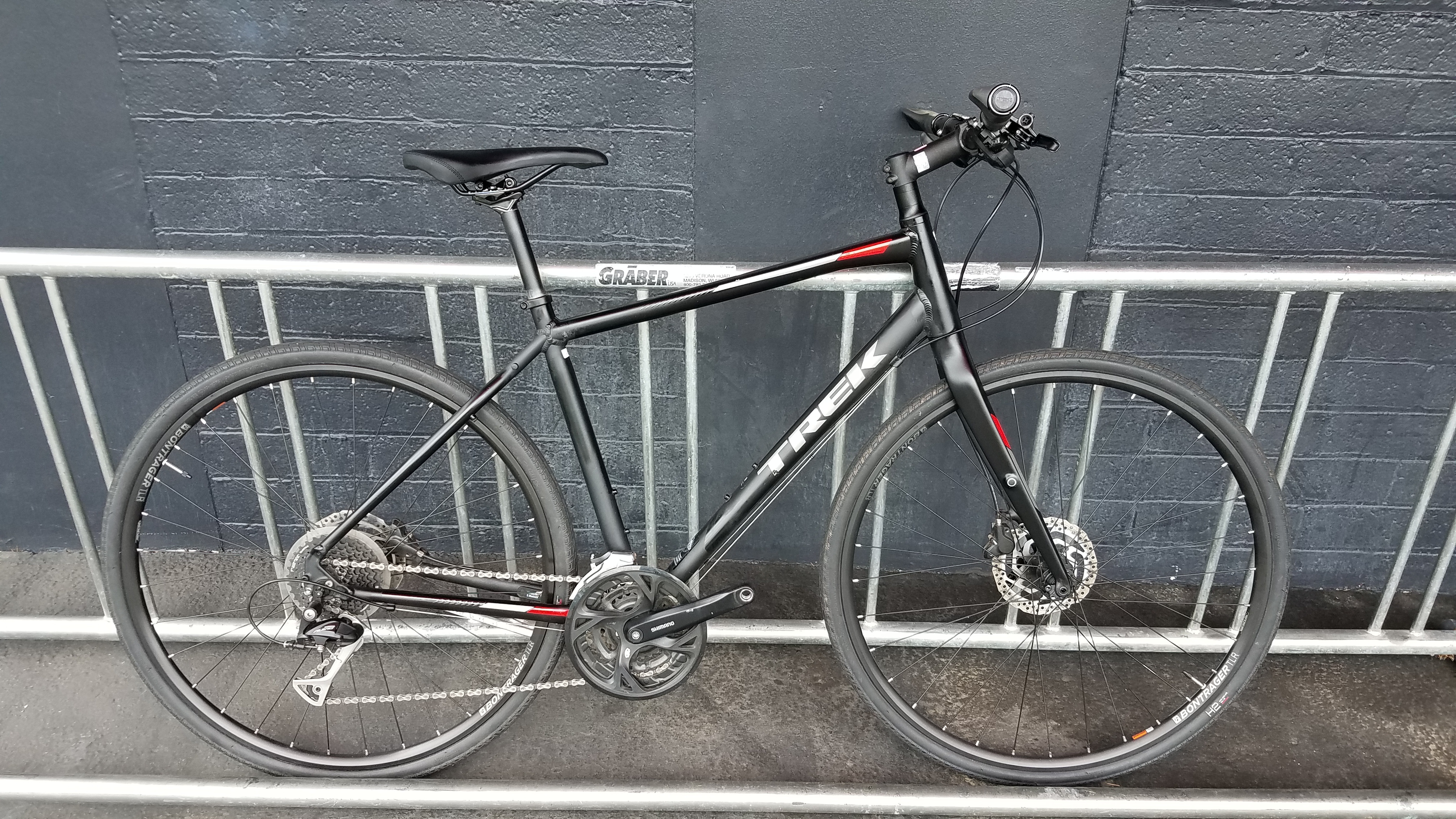2019 Trek FX 3 Disc - BicycleBlueBook.com