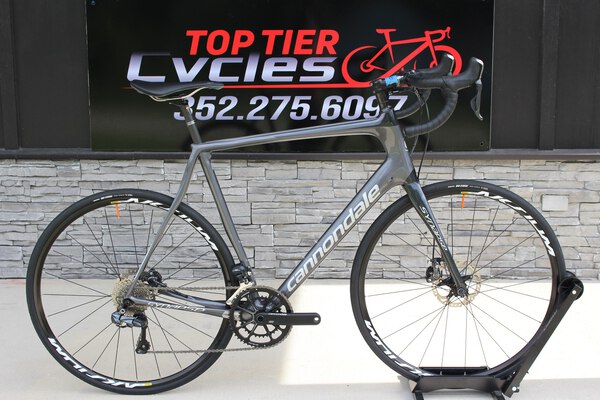 Cannondale - うっじーCannondale caad12 ultegra 2017 2017 Cannondale CAAD12 Disc Ultegra – Specs, Comparisons