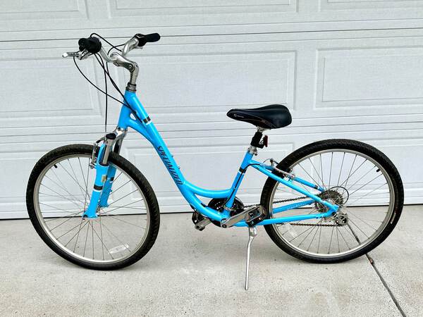 2006 Raleigh Route 6 - Bicycle Details - BicycleBlueBook.com