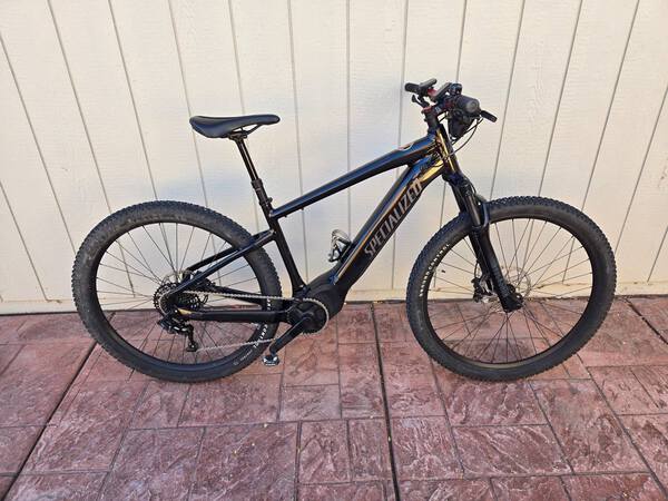 2016 Salsa Colossal - Bicycle Details - BicycleBlueBook.com