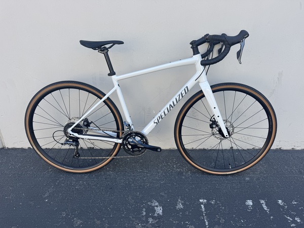 2018 Specialized Div - Bicycle Details - BicycleBlueBook.com