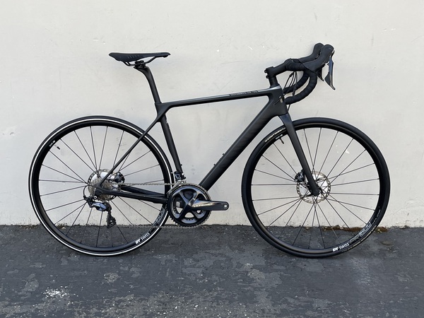 2020 Canyon Ultimate - Bicycle Details - BicycleBlueBook.com