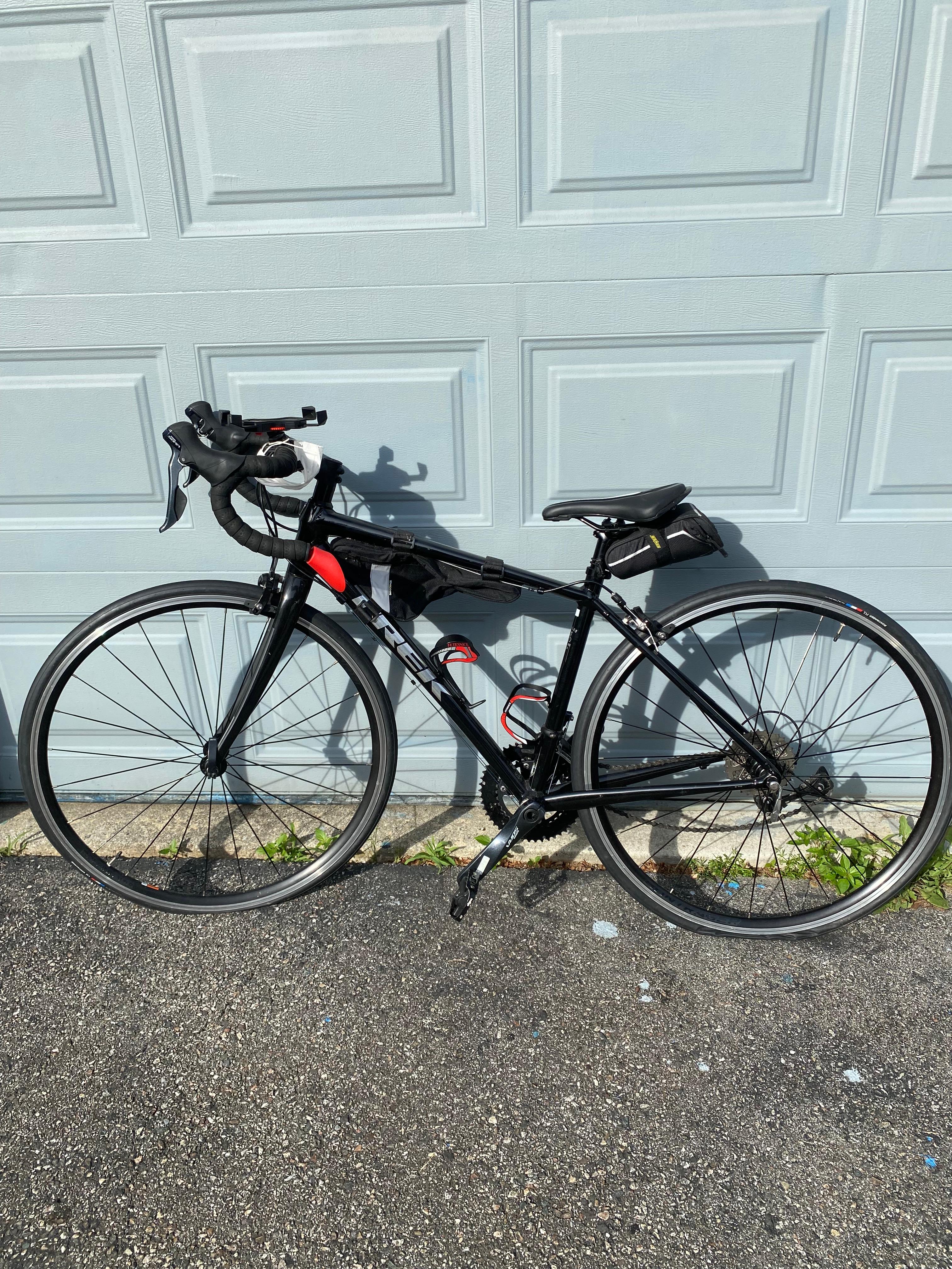 2018 Trek Domane AL 3 - BicycleBlueBook.com