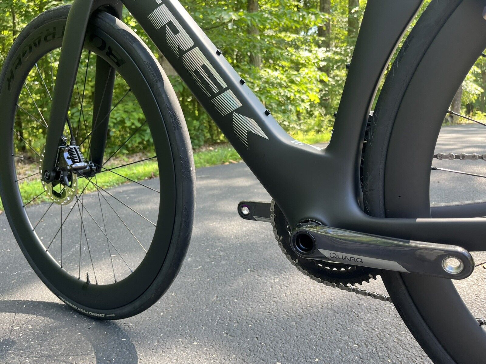 2023 Trek Trek Madone - BicycleBlueBook.com