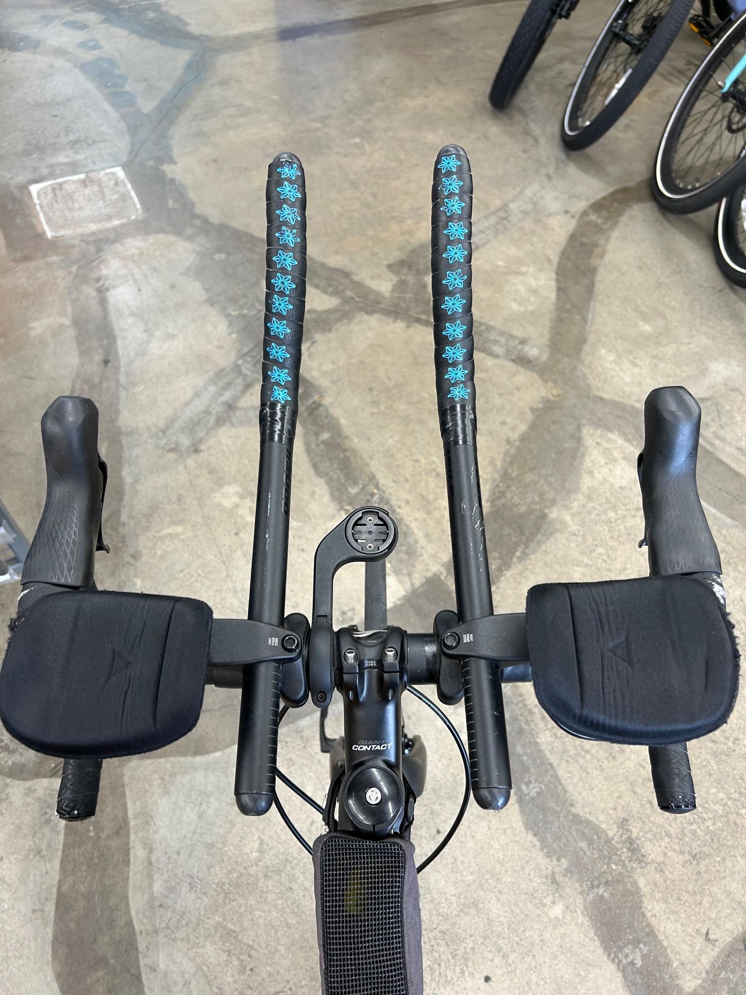 2021 Giant TCR - BicycleBlueBook.com