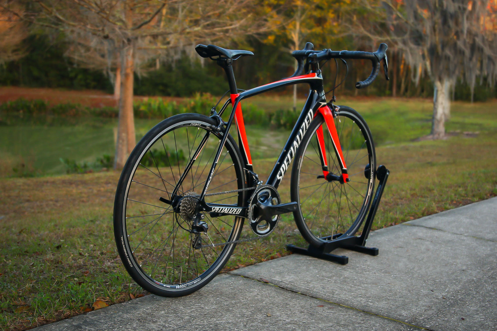 送料込み SPECIALIZED Tarmac Fact9r 2017年モデル SPECIALIZED 「スペシャライズド」 S-WORKS TARMAC 2017年モデル