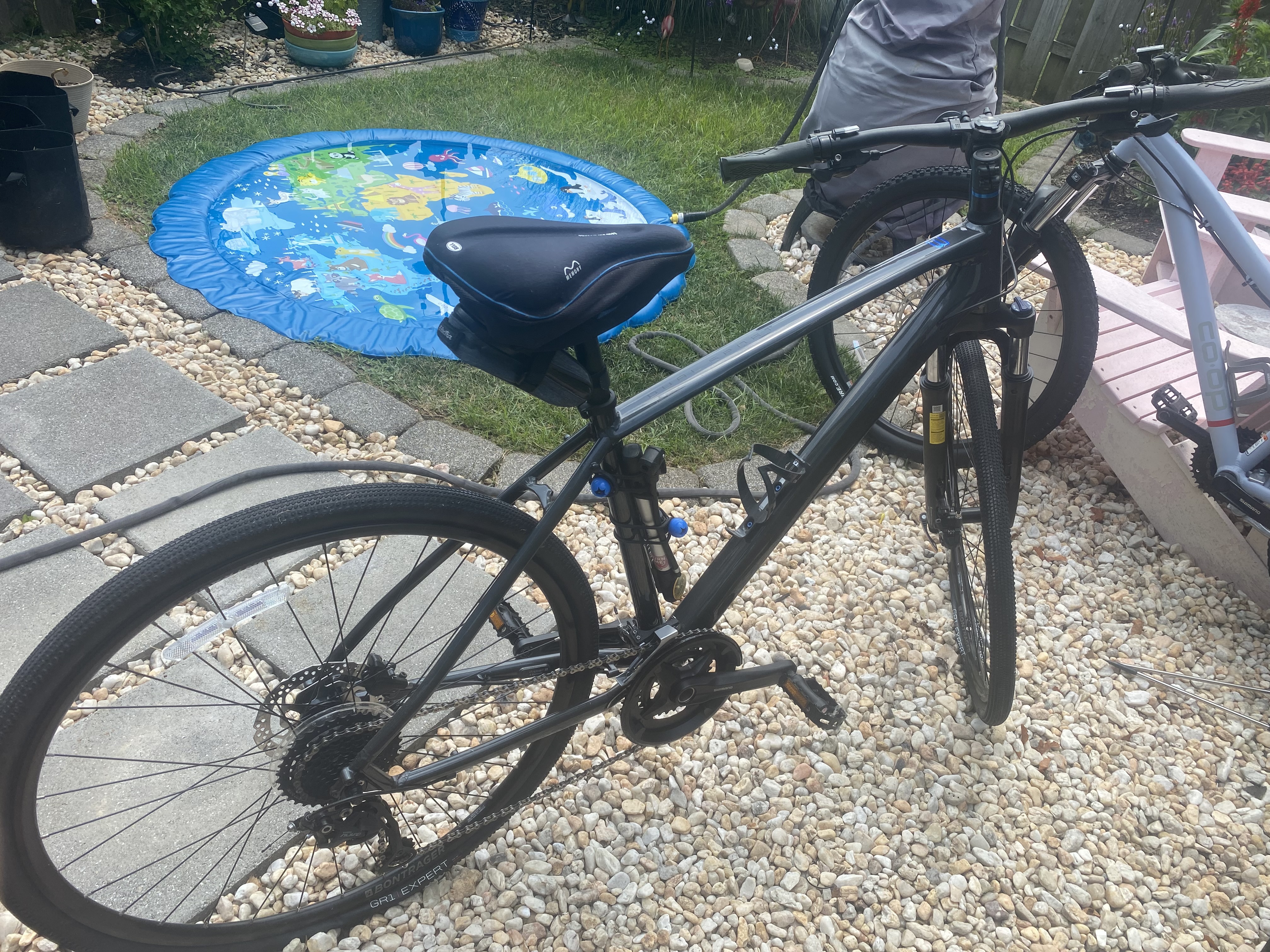 2021 Trek Dual Sport 3 - BicycleBlueBook.com