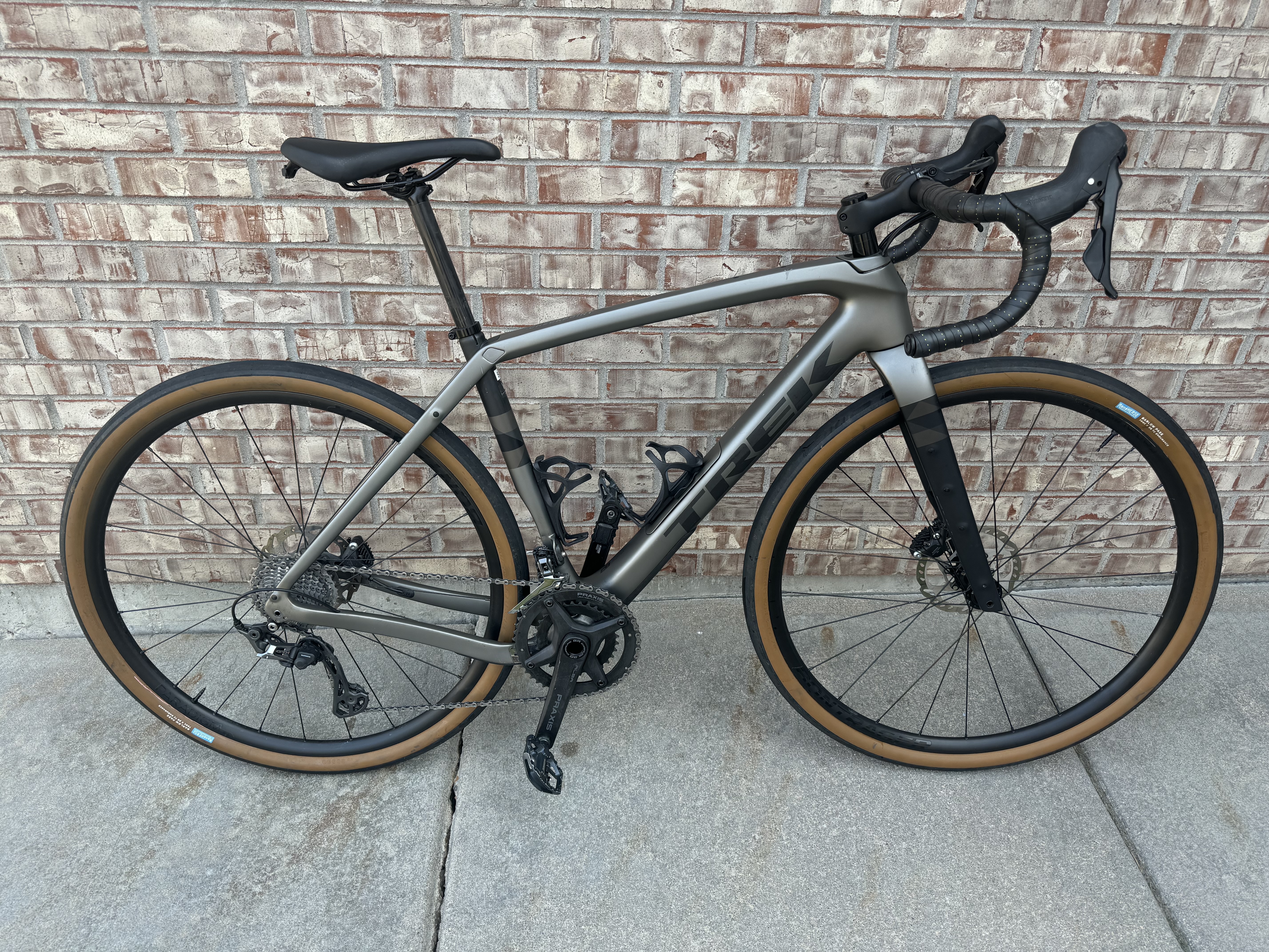 Trek Checkpoint SL 5 - Gregg's Cycles