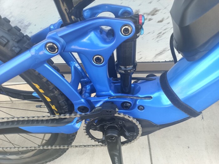 2022 Giant Trance E+ 2 Pro - BicycleBlueBook.com