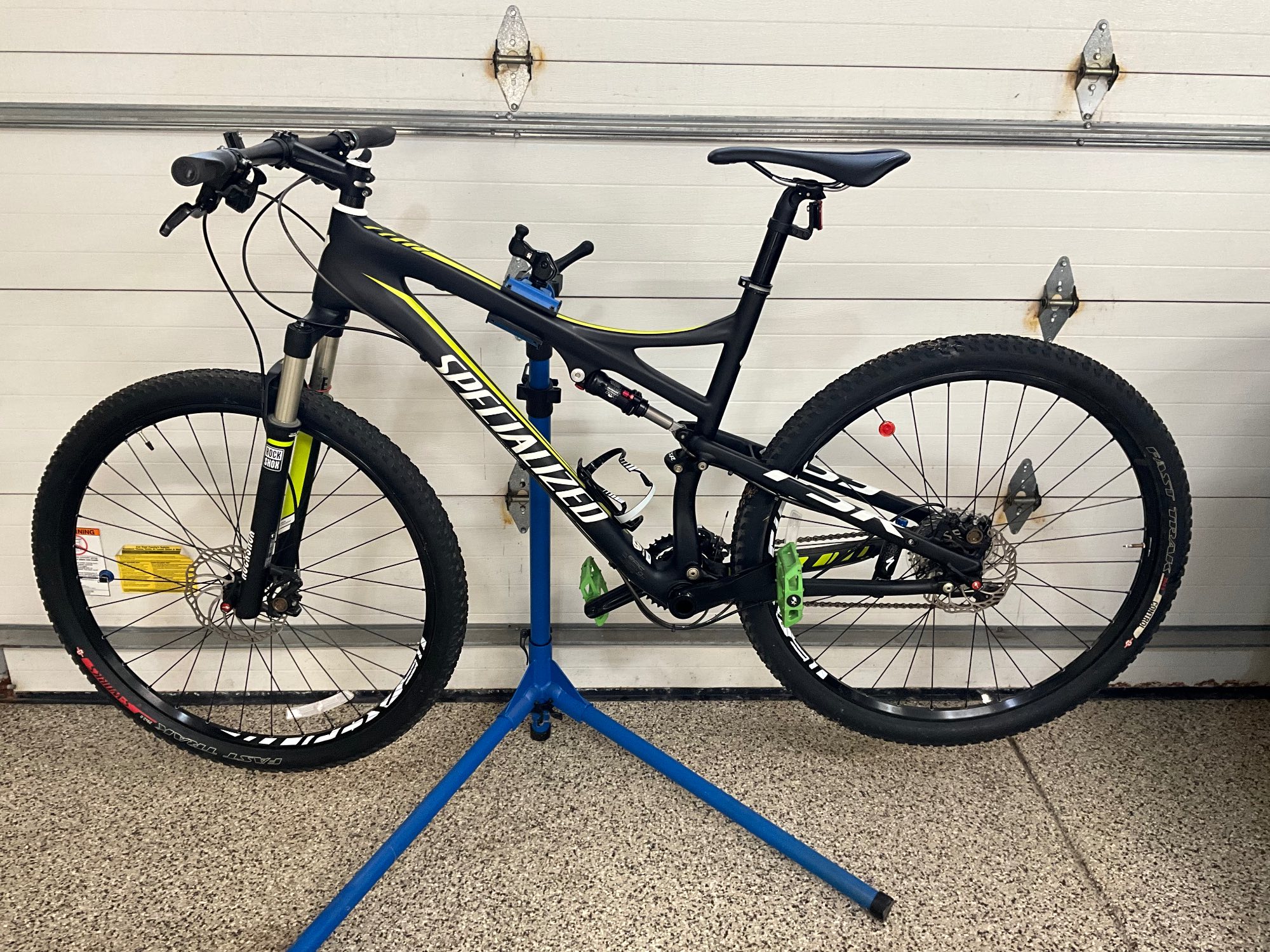 2017 Specialized Stumpjumper FSR Pro Carbon 29 Value & Price Guide