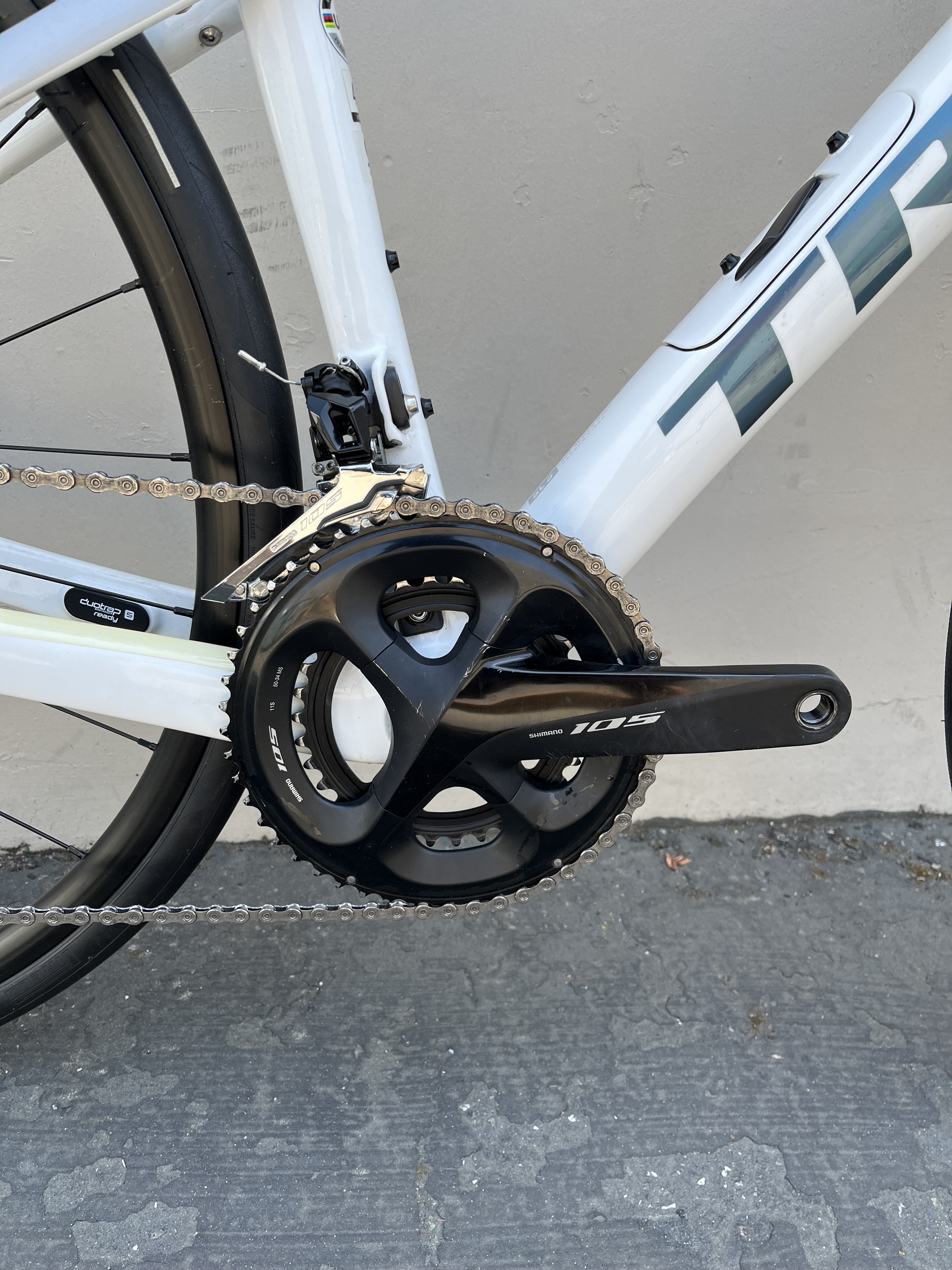 TREK Domane SL5 Gen3 2022モデル Trek Domane SL 5 Gen 3 - Village Cycle Center | Chicago, IL