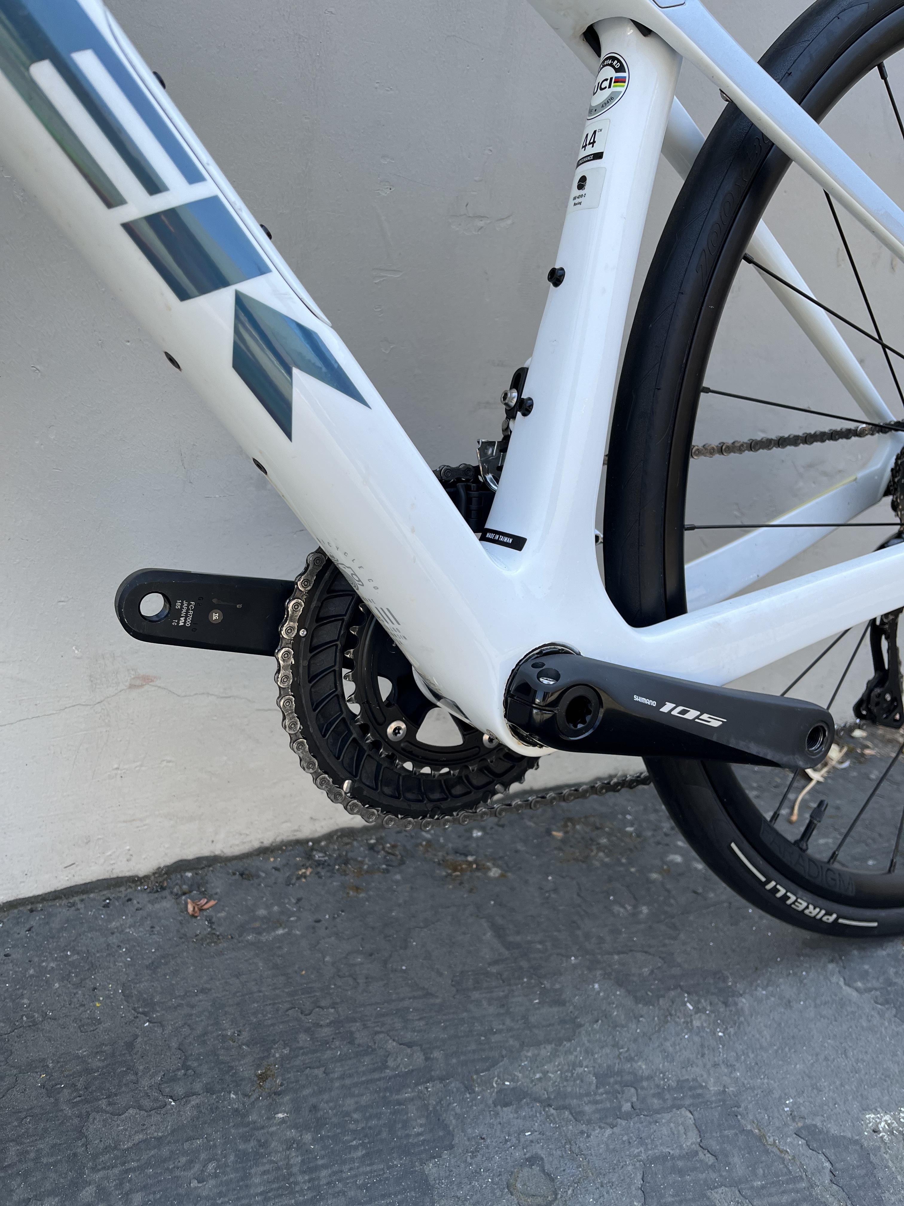 2022 Trek Domane SL 5 Gen 3 - BicycleBlueBook.com