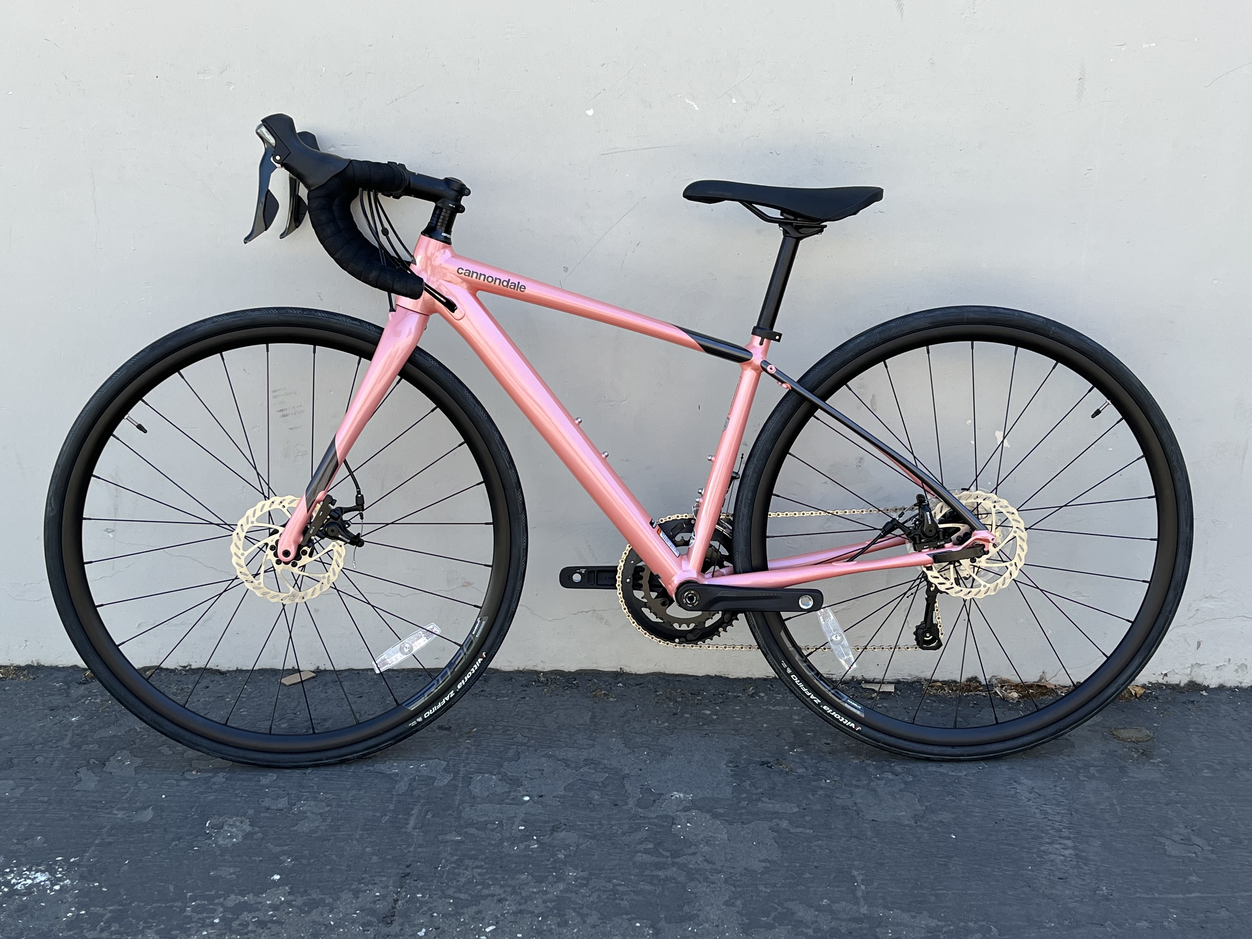 キャノンデール 44 SYNAPSE DISC WOMEN'S TIAGRA 2020 Cannondale Synapse Disc Women's Tiagra – Specs