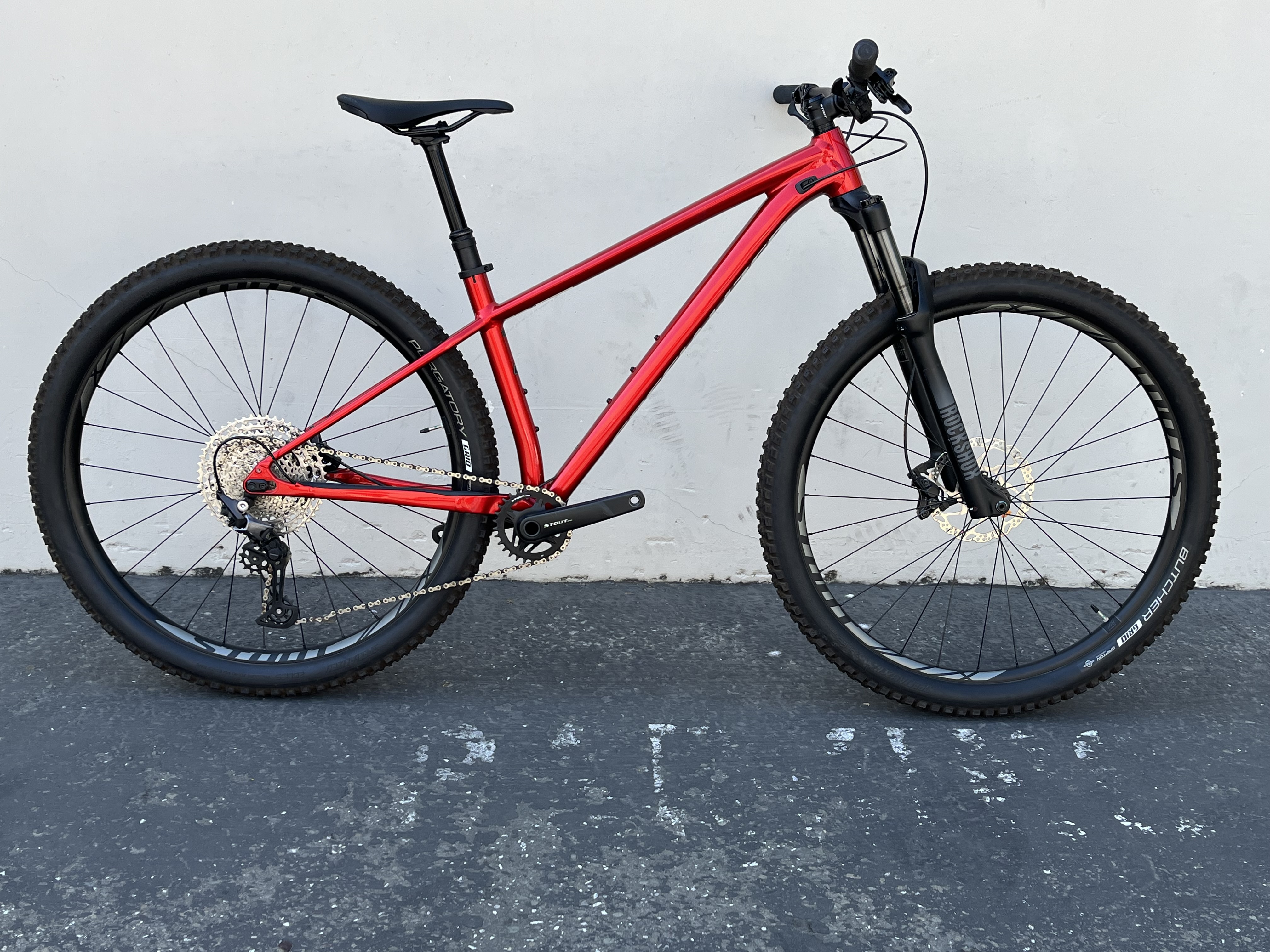 2021 Specialized Fuse Comp 29 - BicycleBlueBook.com