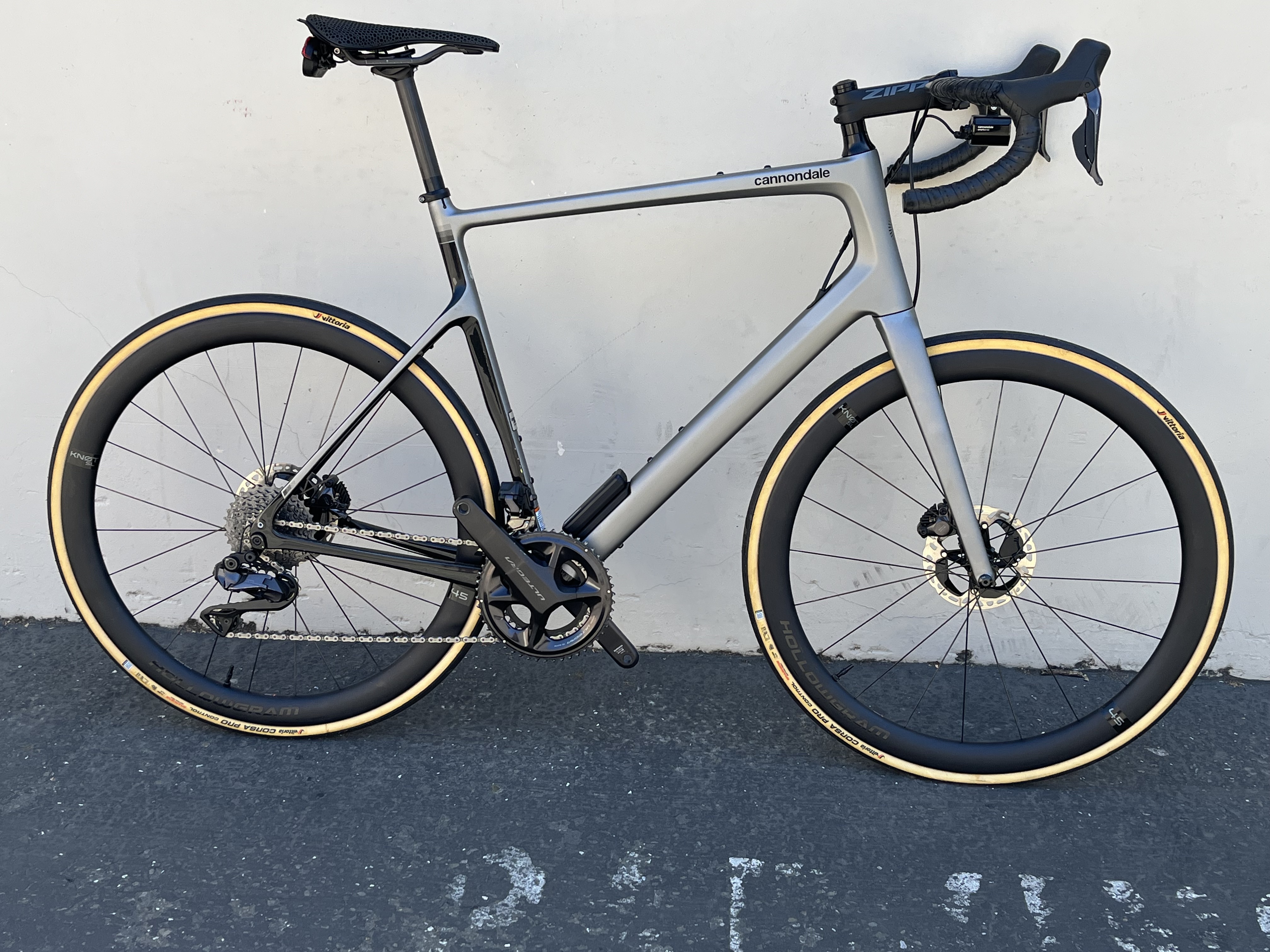2016 Cannondale Synapse Hi-MOD Black Inc. Disc Value & Price Guide